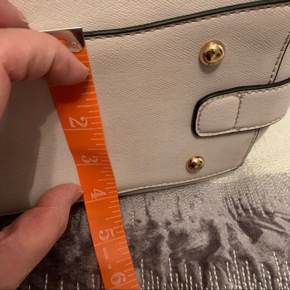 BLUSH PINK purse with rope trim and rope trim strap. Beautiful leopard interior. - Picture 13 of 16